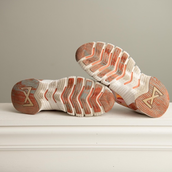 Nike Free Metcon 4 Womens Training Shoes Desert Sand Crimson DJ3075-064 Size 8 - Picture 7 of 7